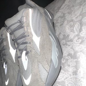 adidas Yeezy Boost 700 V2 Hospital Blue